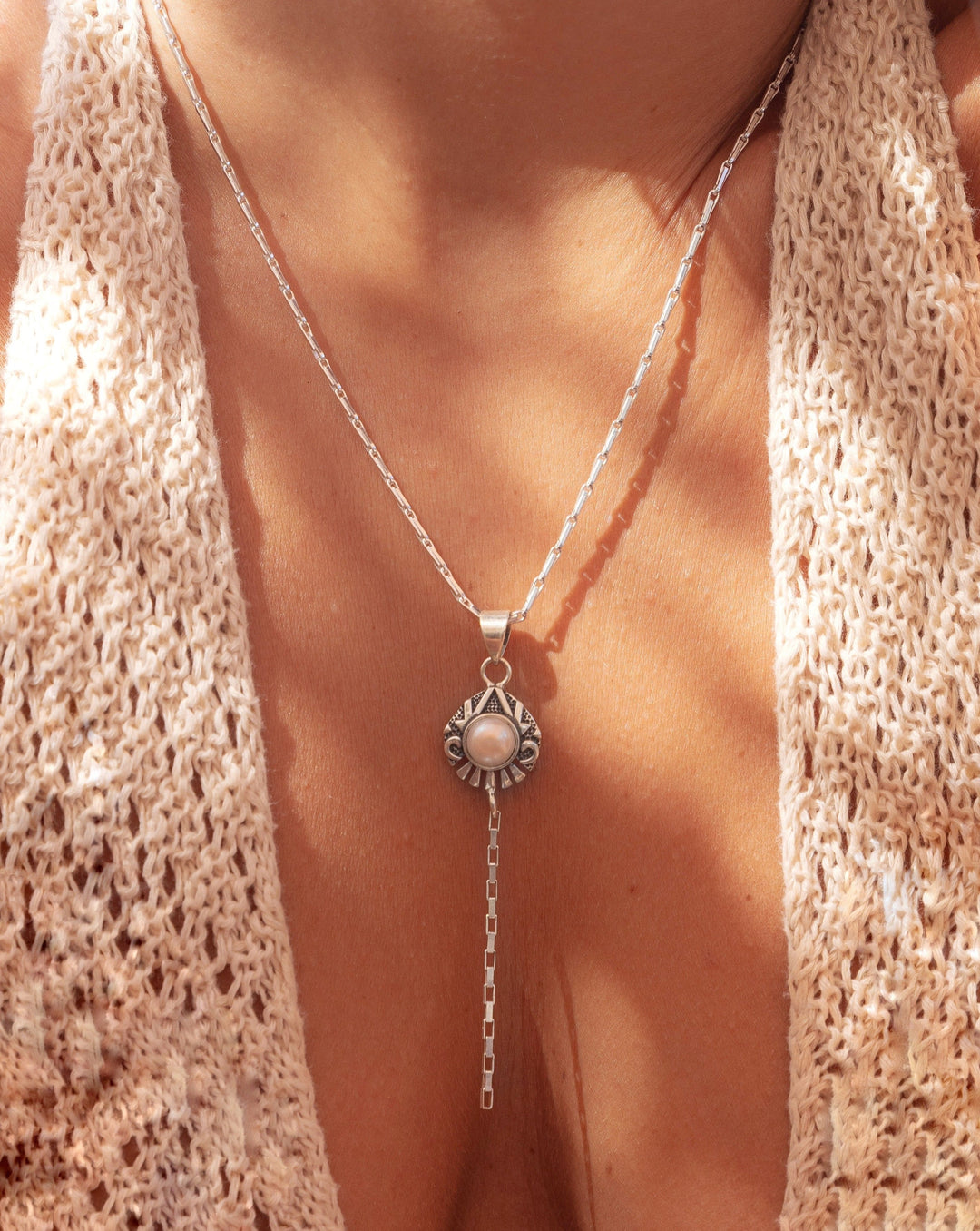 שרשרת עניבה - אבן פנינה