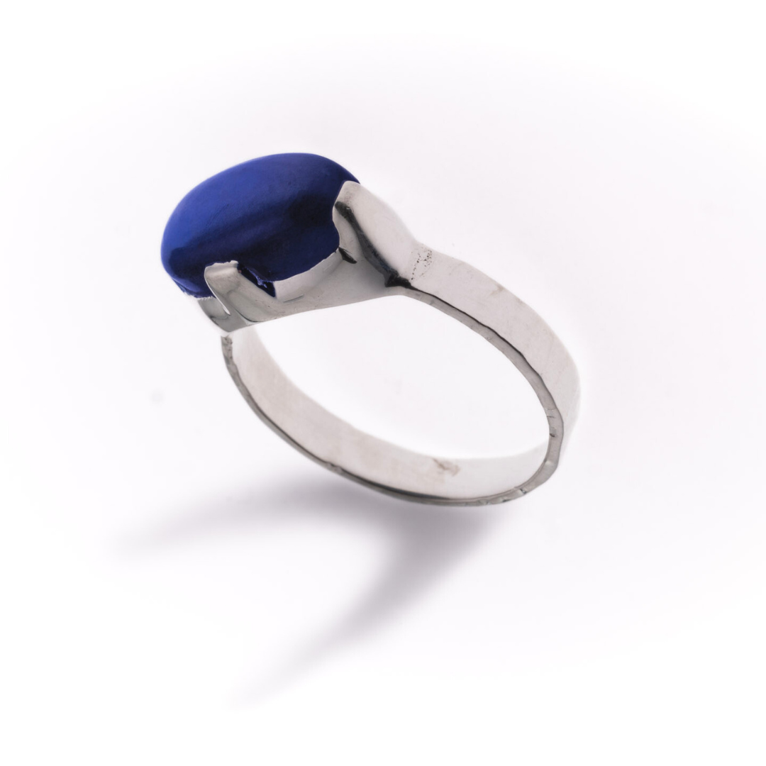 טבעת ג׳ולי-אבן לברדורייט כחולה