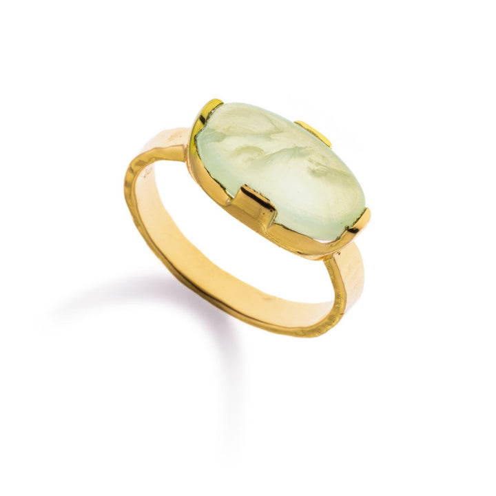 טבעת ג׳ולי ציפוי זהב-אבן פריהנייט