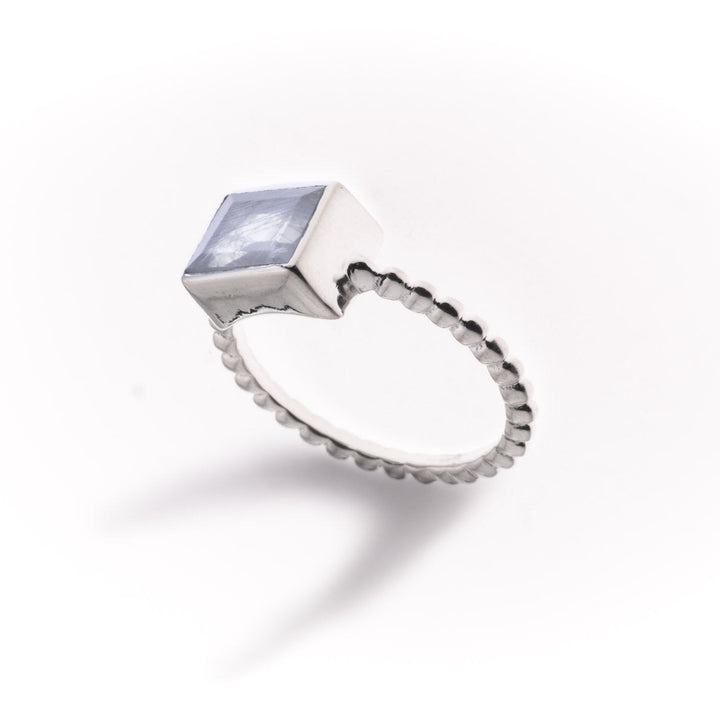 טבעת בלה-אבן מונסטון ריינבו