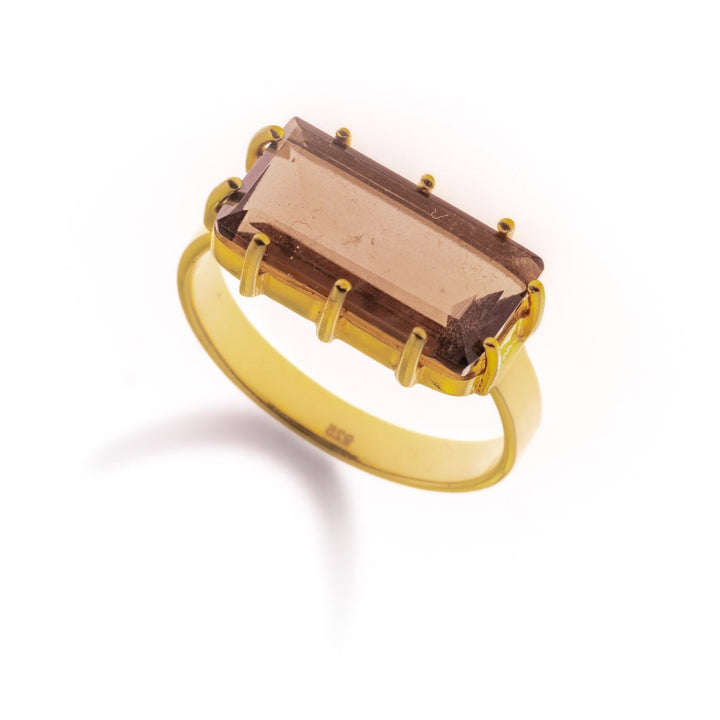 טבעת לורן ציפוי זהב- אבן סמוקי קוורץ