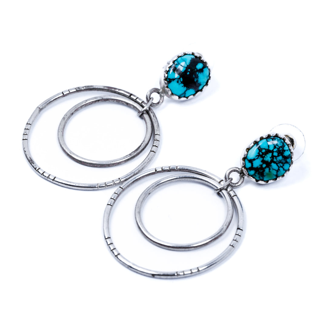 עגילי טורכיז בשילוב חישוקים