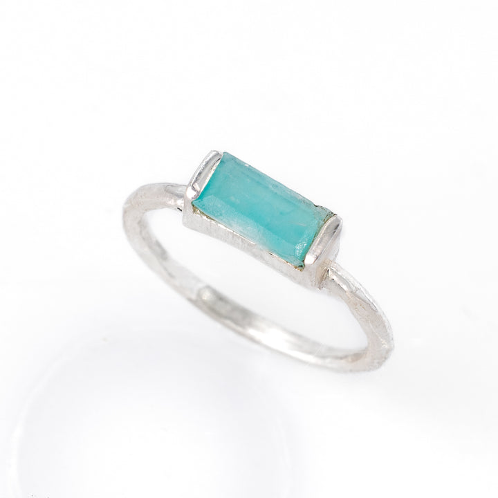 טבעת לילה- אבן אמזונייט