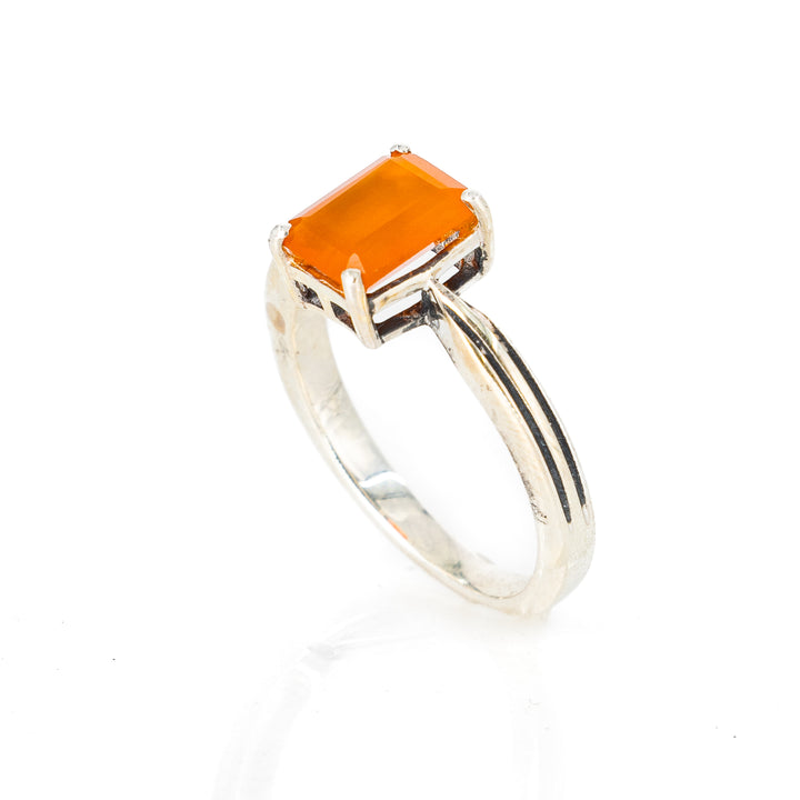 טבעת יסמין- אבן קרנליאן