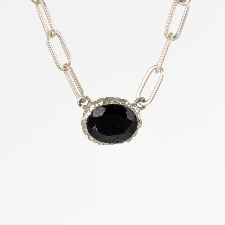 שרשרת רונה - אבן אוניקס שחורה