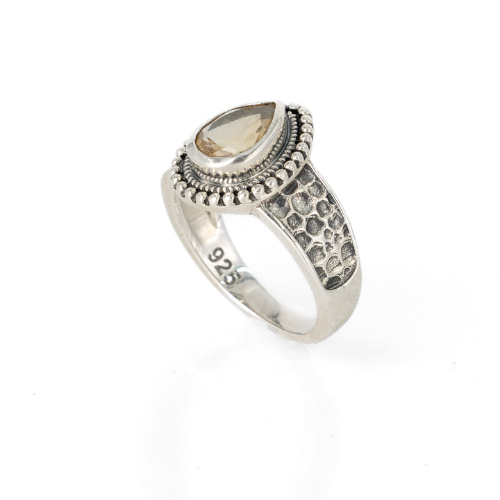 טבעת מוריה- אבן סיטרין