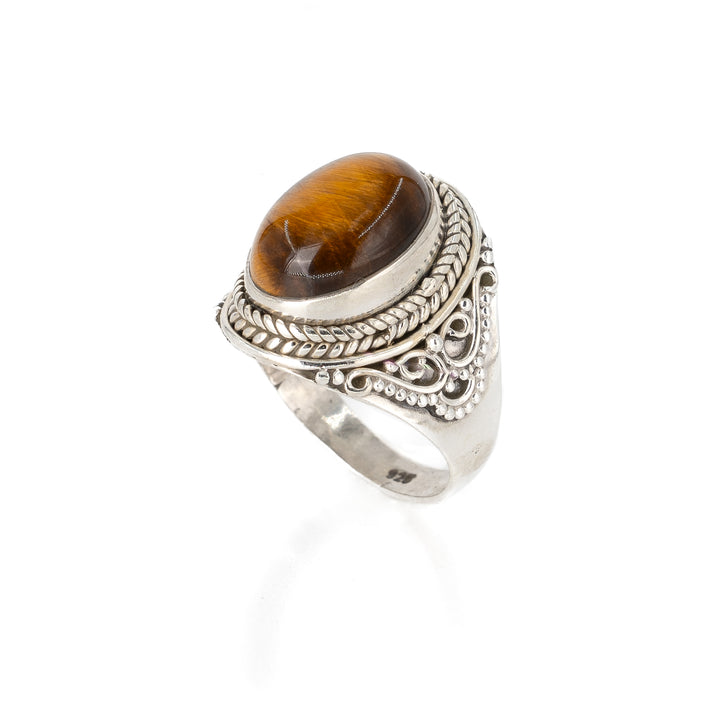 טבעת נגה- אבן עין הנמר